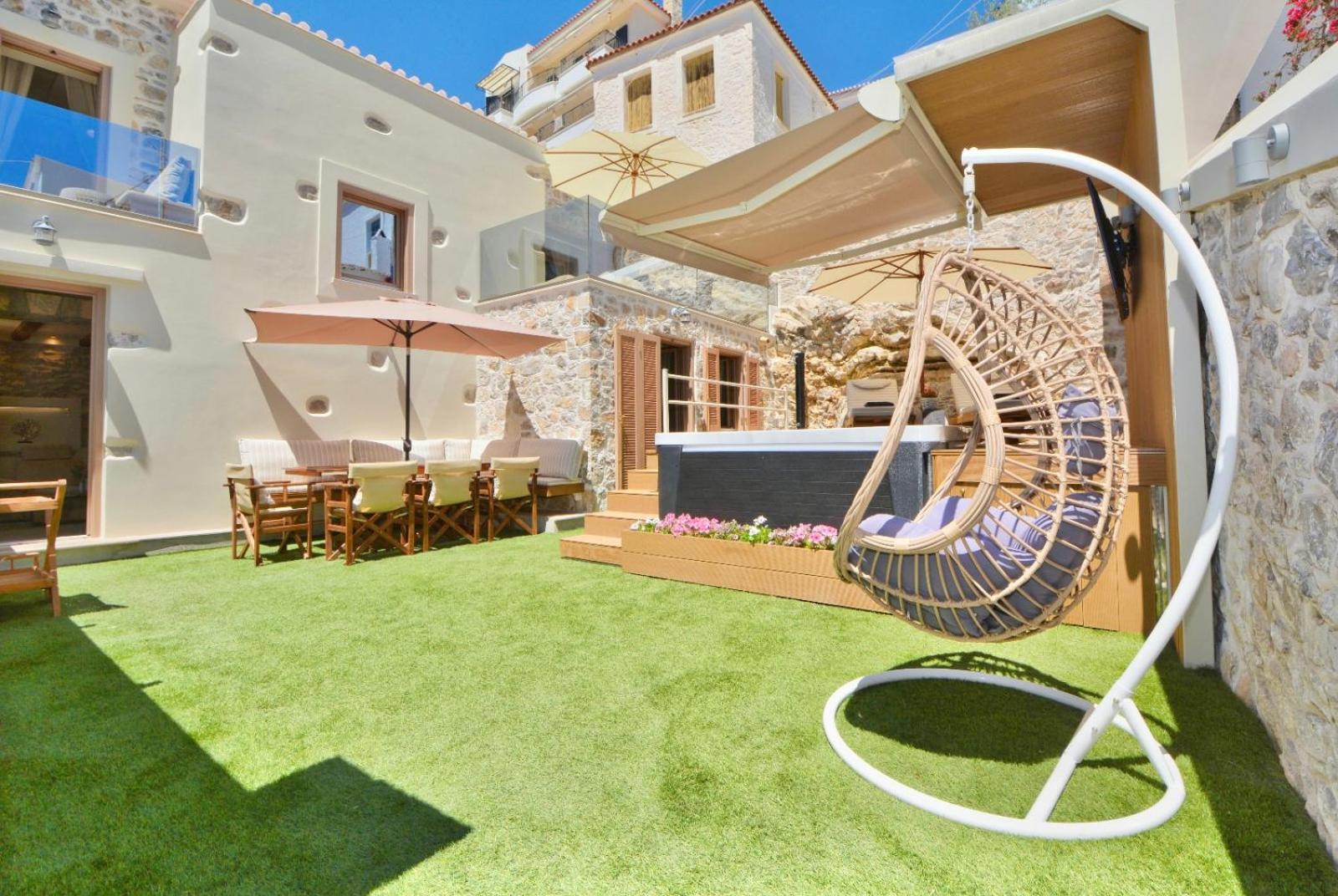 Sea-Front Jacuzzi&Garden Luxury Rock Villa Ermioni Exterior foto